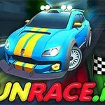 A motorok dübörögnek, kezek a gyújtáskulcsokon!