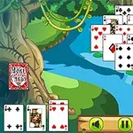 Egy rajzolt táj zöld fákal és kártyalapok egy vízesés előtti tavon