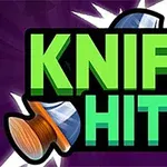 Zöld és piros szöveg KNIFE HIT 2 sötét háttérrel, két késsel körülvéve