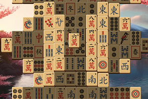 Kínai karakterekkel díszített mahjong lapkák halmaza, háttérben festői táj